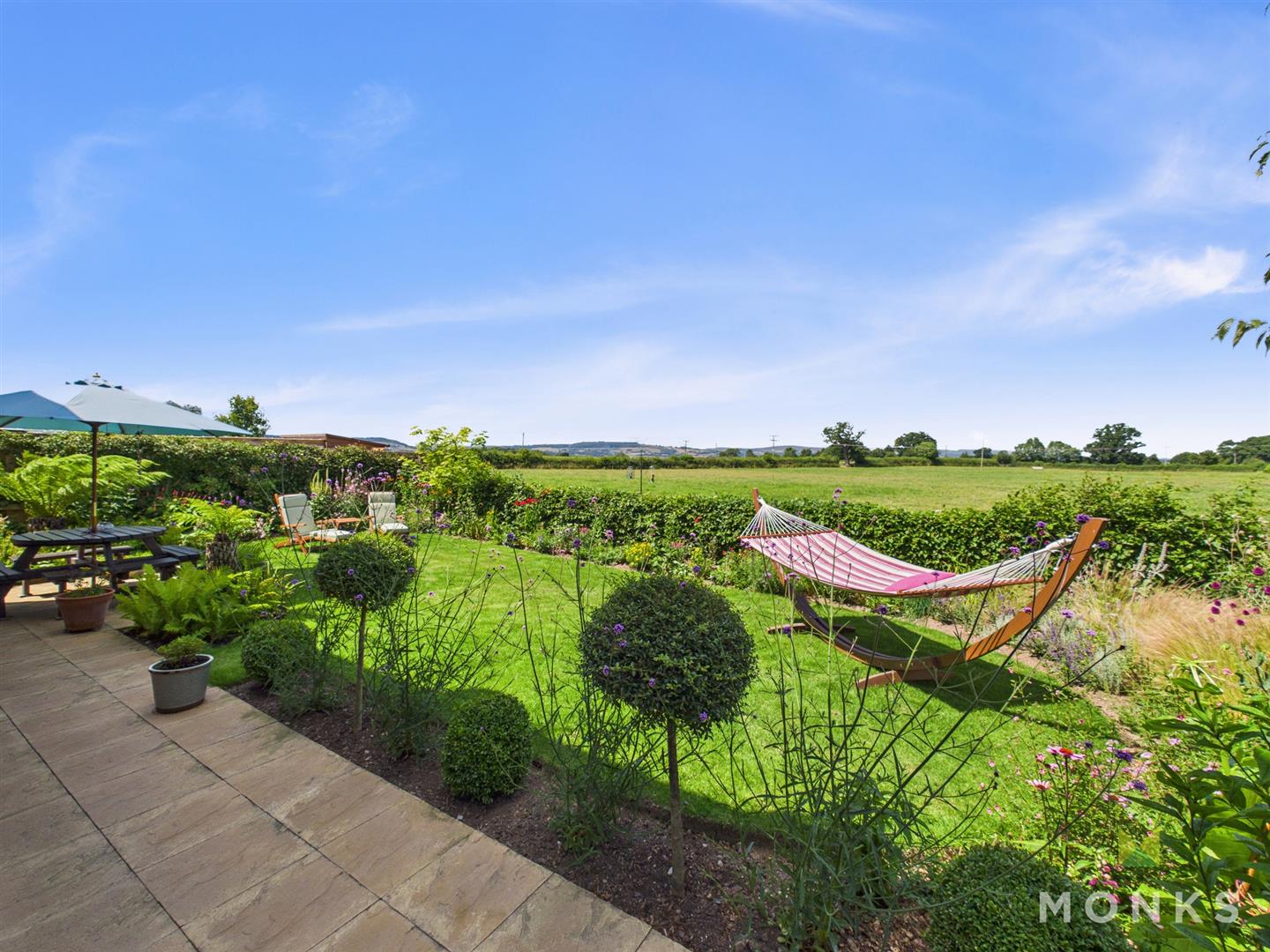 3 Hornbeam Close, Oswestry, SY11 3FL For Sale